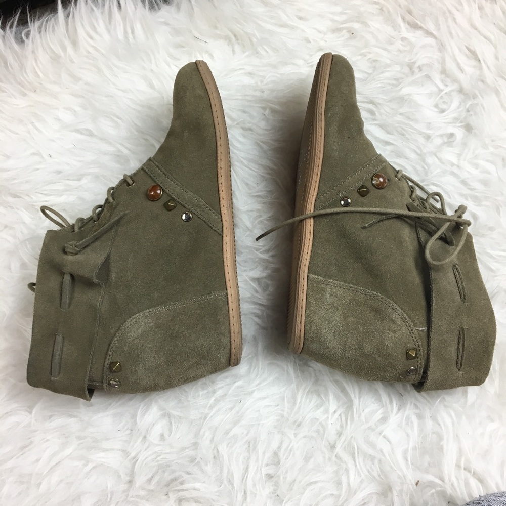 DV by Dolce Vita Green Wedge Heels | Size 6.5